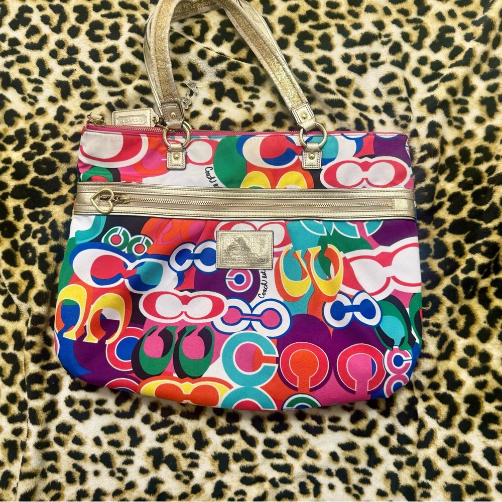 Vintage Coach Poppy Bag